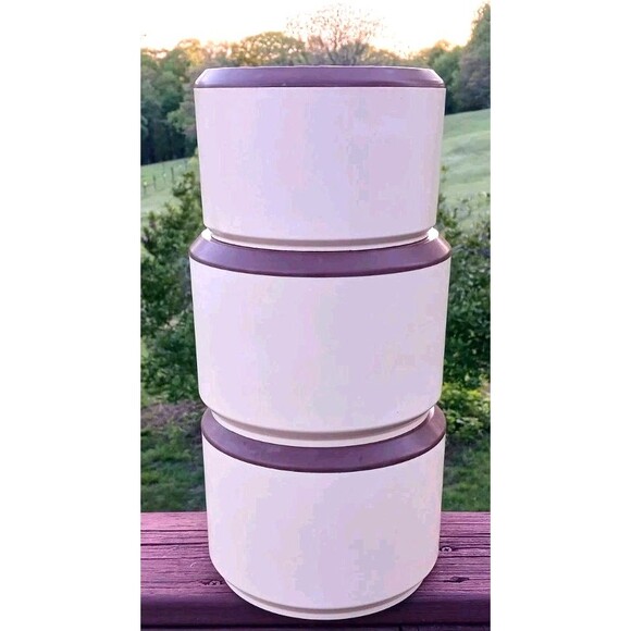 Vintage SET OF 3 Plastic Sterlite Merry Mushroom Canisters w/ Lids Tan & Brown - Picture 3 of 6